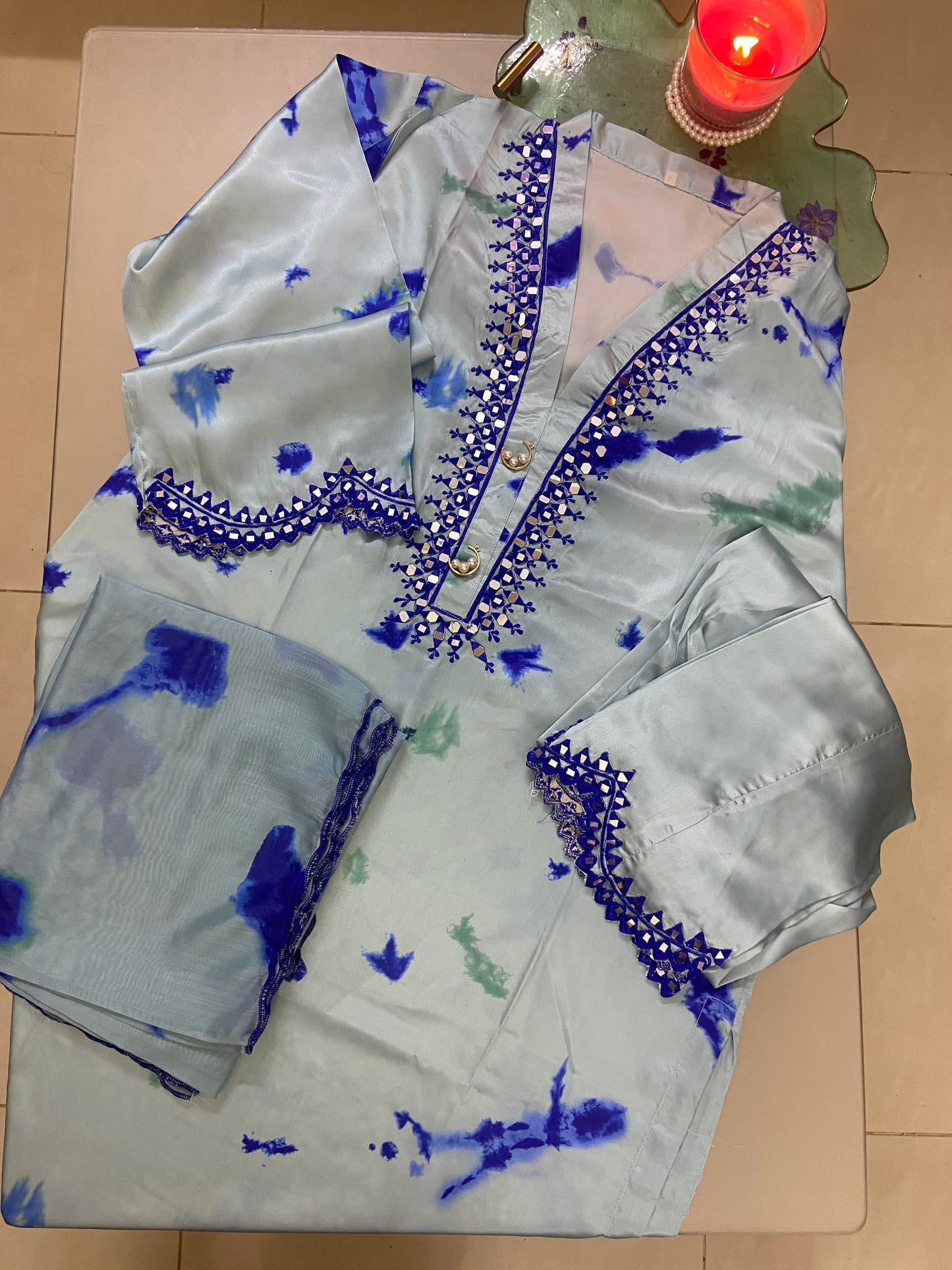 Mehak-e-Silk Luxury Shamooz Silk Stitched Dress 2024