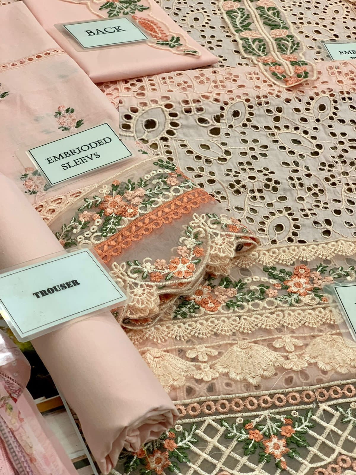 Noor By Saadia Asad New Wz-026 Luxury Lawn Chikankari Emb With Pure Silk Duppata 25