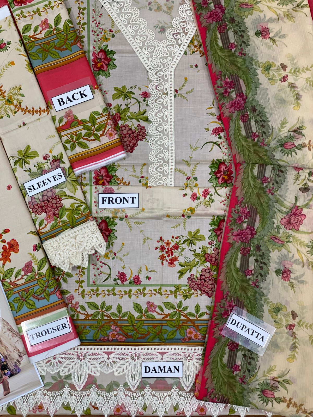 Maria b M-Print Wz-028 Luxury Lawn Festive Emb With Chiffon Duppata 25