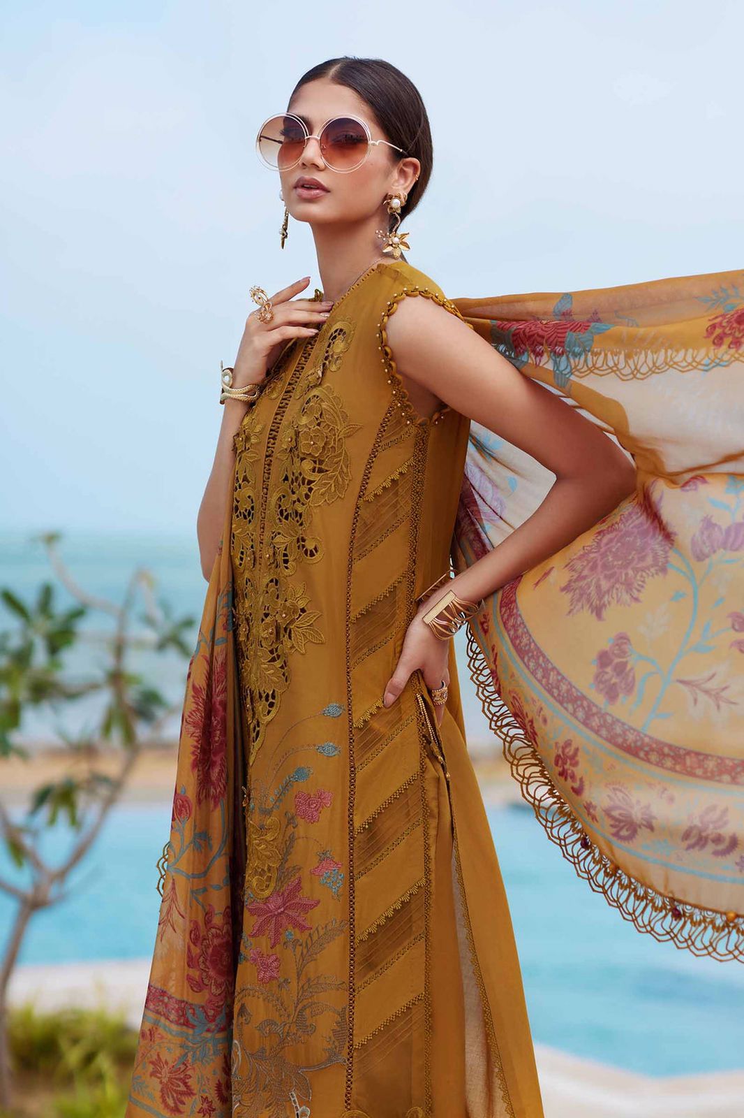 Maria b Hit Code Wz-037 Premium Pure Luxury Lawn Emb With Silk Emb Duppata 25