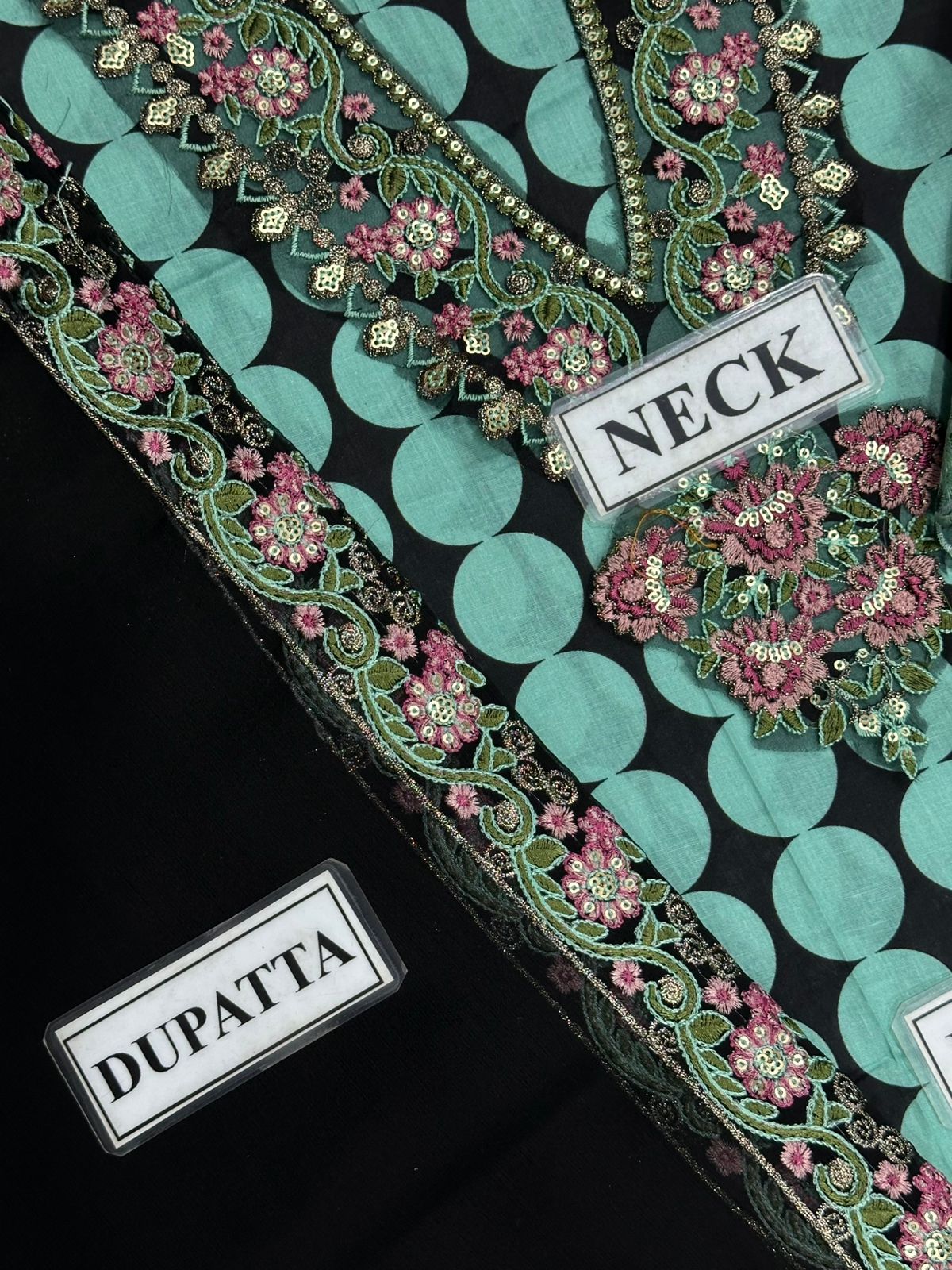 Charizma Wz=876 Pulka Dot Hot Article Premium Pure LAwn With Chiffon Duppata 2025