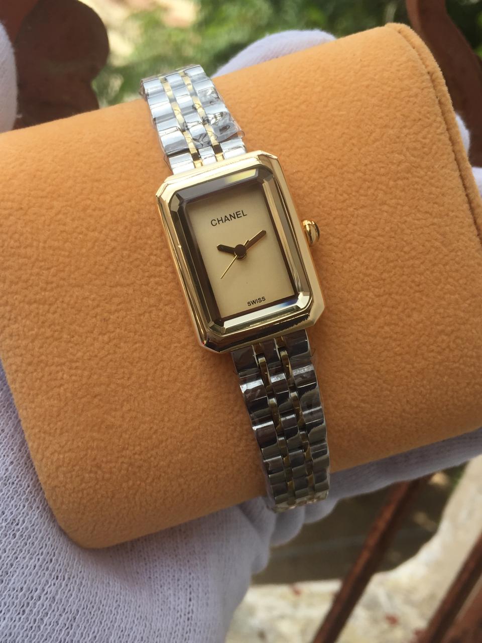 Chanel Brand Woman's Beautiful Watch Most Trending 2025