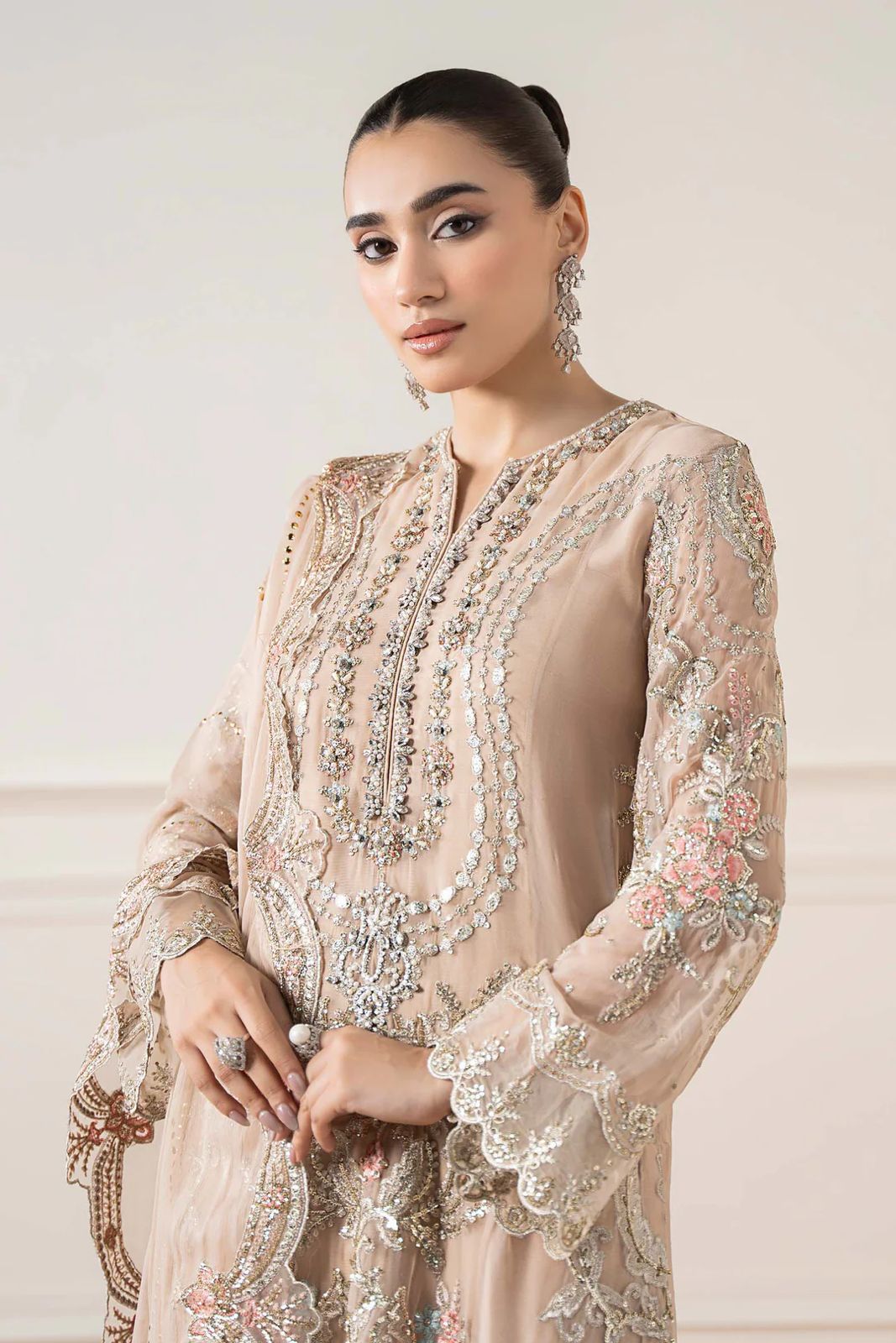 Maria B Wz-143 Chiffon Design Wedding & Formal Wear Pakistani Dress 2025 Sale Flat 50 Off Wearza Maria B Wz-143 Chiffon Design Wedding & Formal Wear Pakistani Dress 2025 Sale Flat 50 Off Wearza