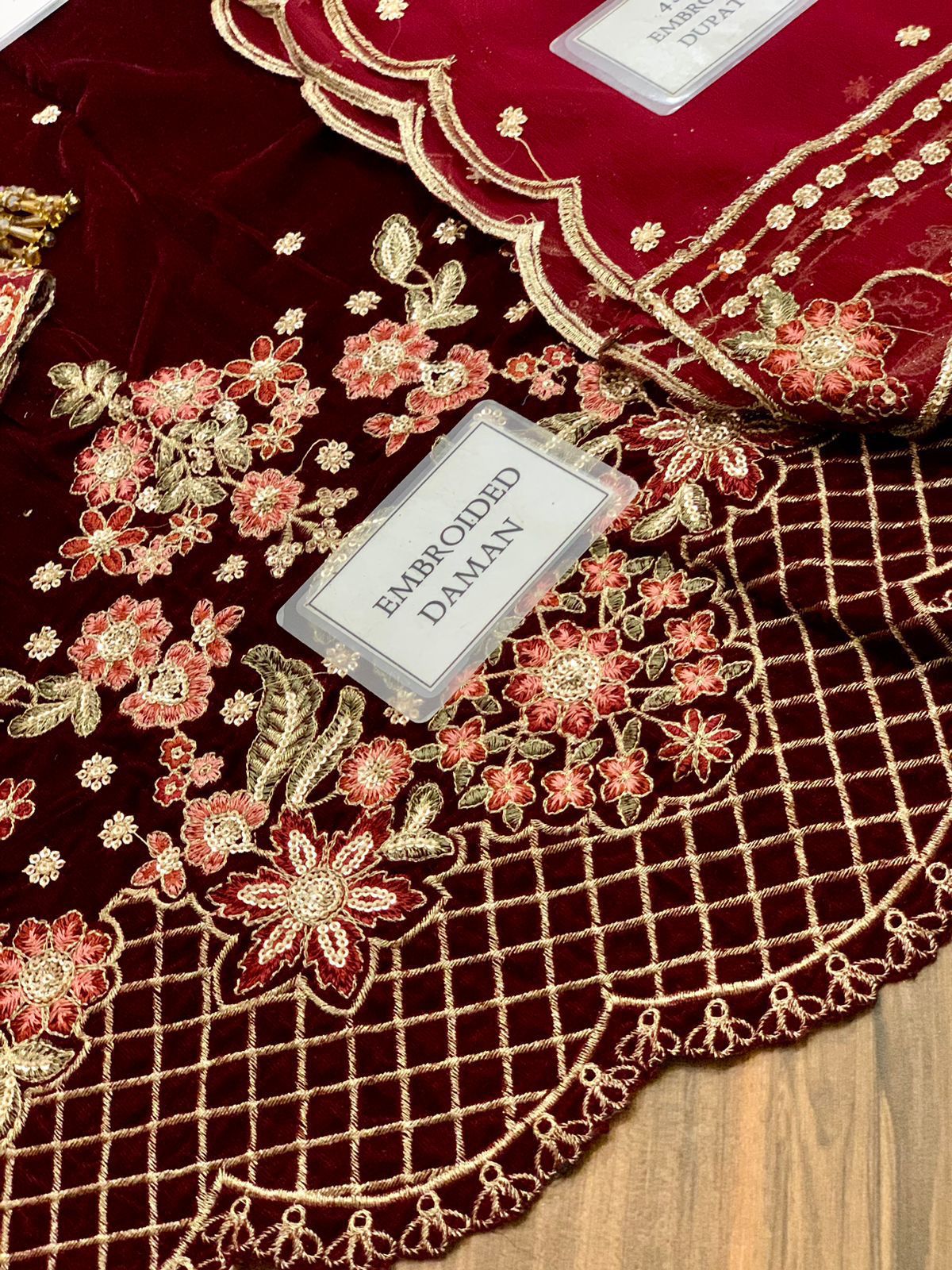 Emaan Adeel Eav-Kanwal Wz-2030 Velvet Dress WInter 2025