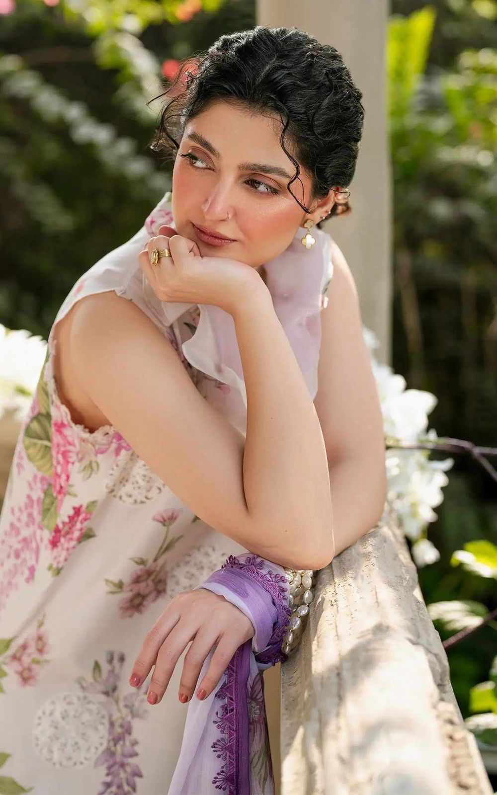 Asifa & Nabeel Premium Pure Lawn With Chiffon Emb Duppata 26