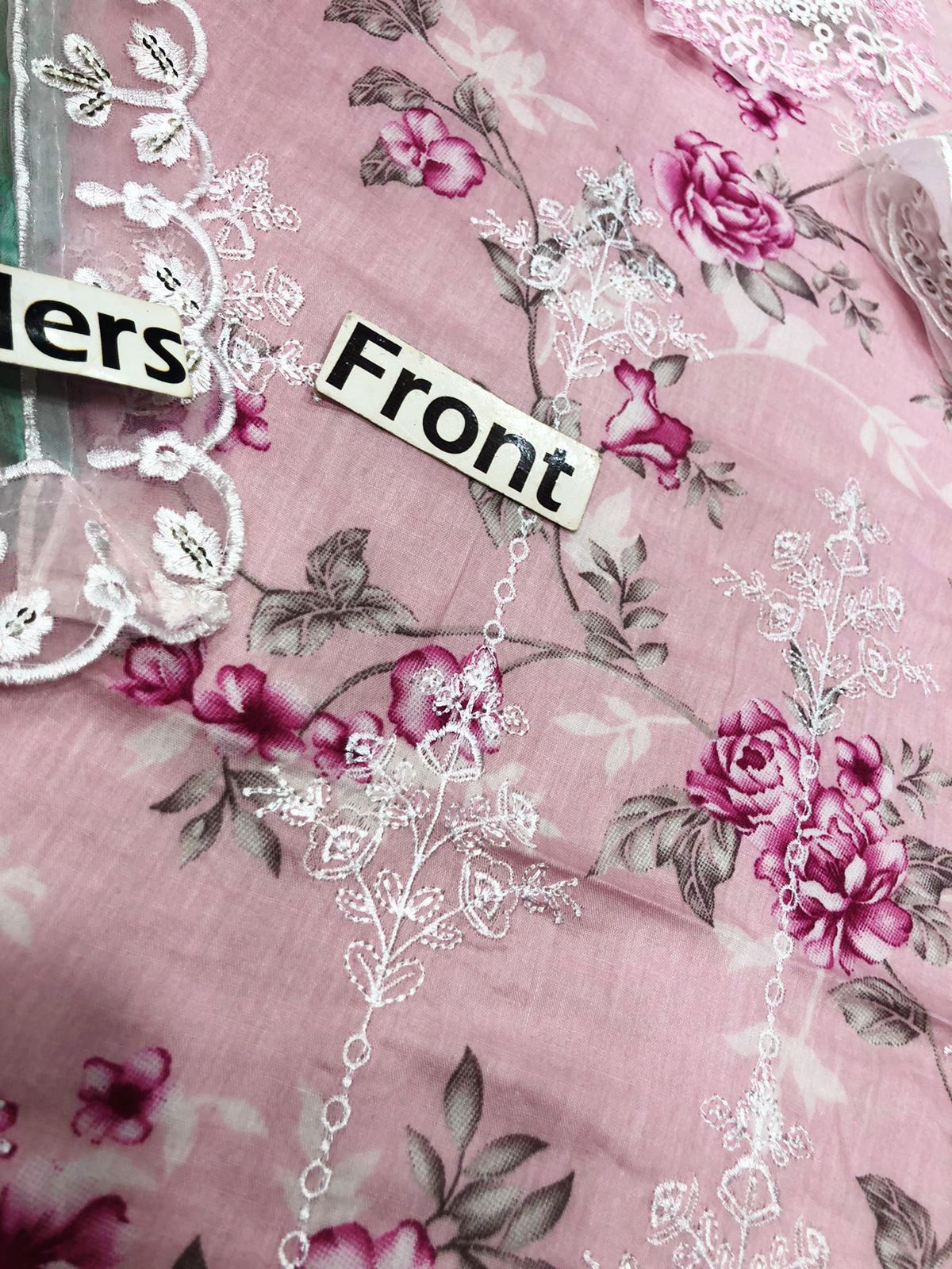 Neeshay PECHE Premium Pure Lawn With Chiffon Emb Duppata 26