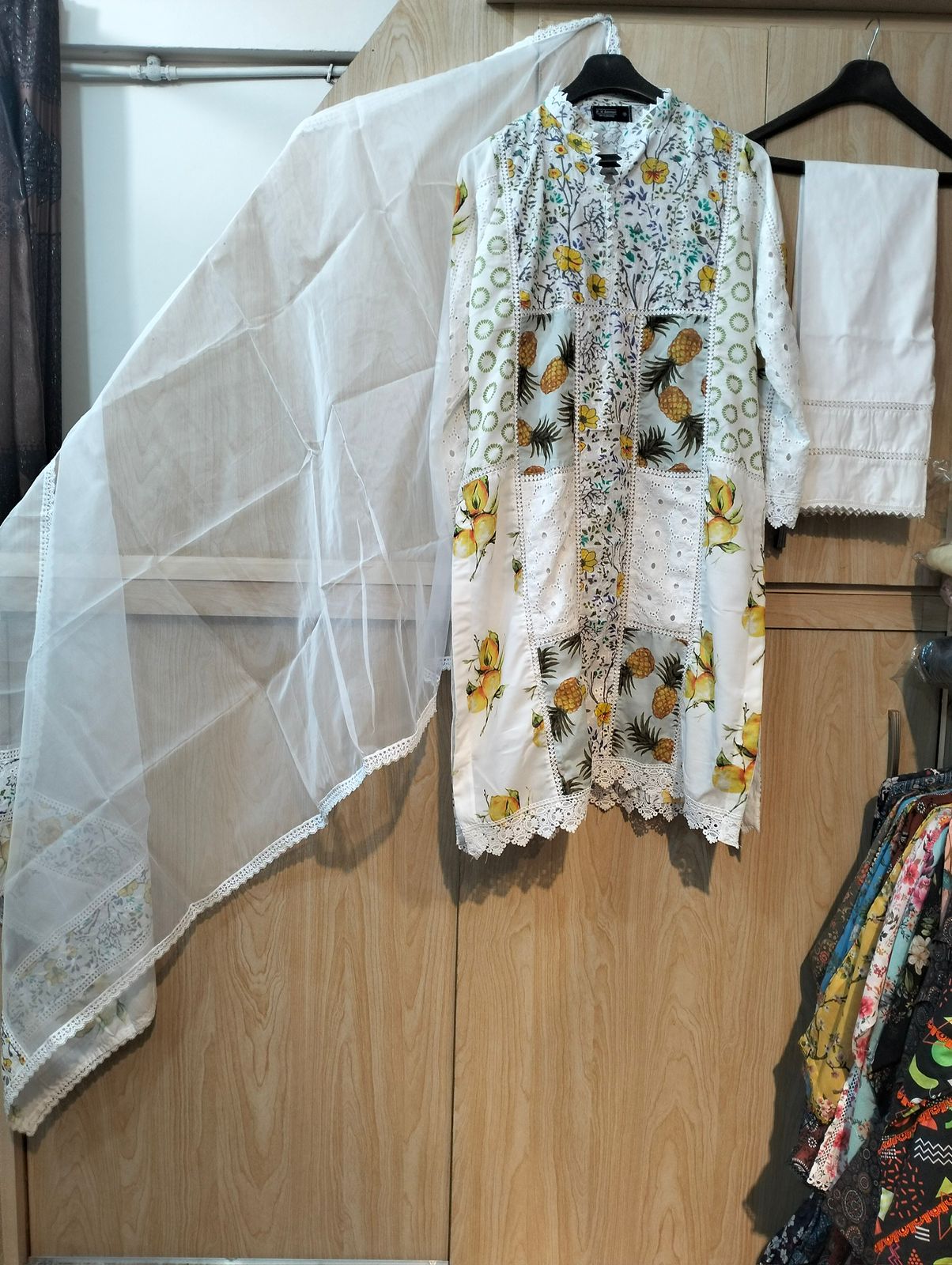 Sada Saaghar Luxury Lawn Chikankari Dress 2024