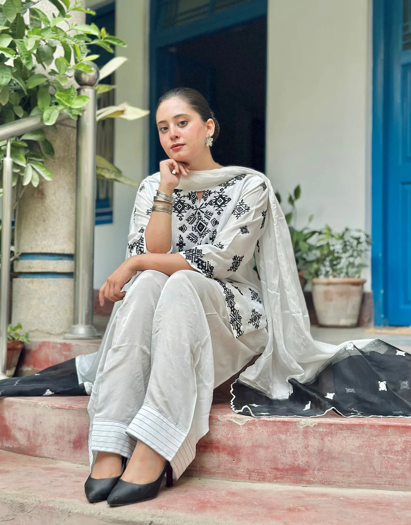 Ansab Jahangir X Dananeer Wz 02 100% Raw Silk 3Pcs Dress Ready To Wear 25