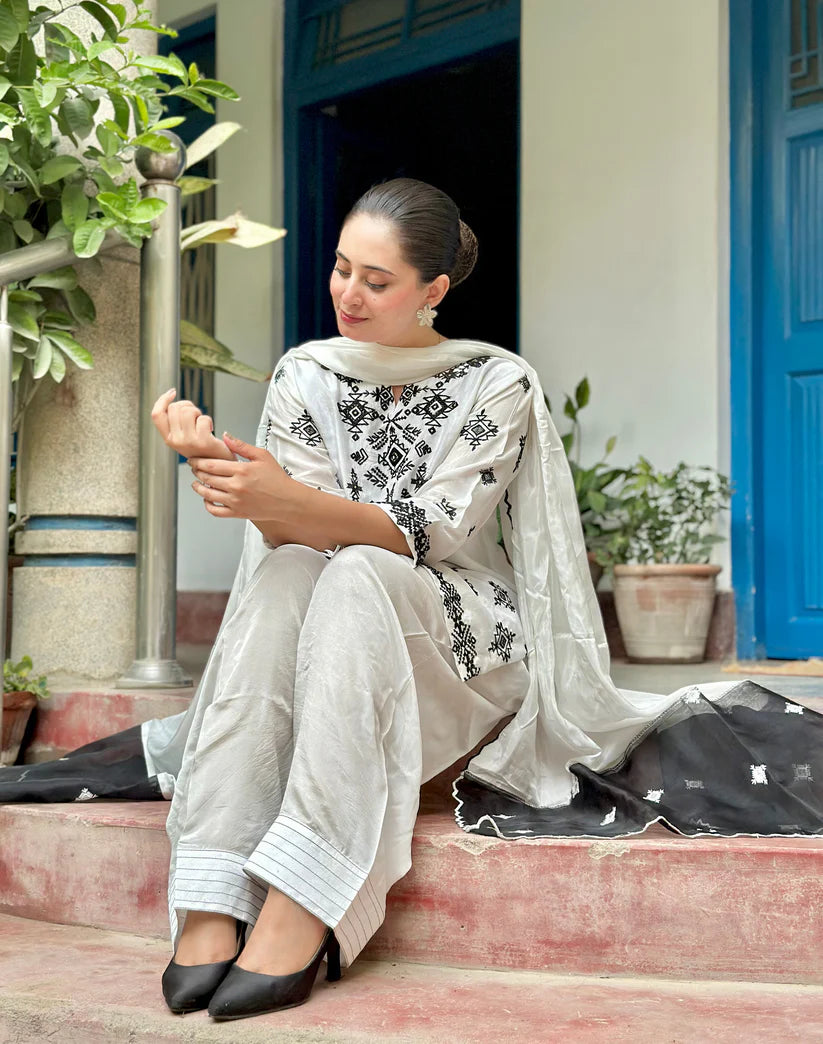 Ansab Jahangir X Dananeer Wz 02 100% Raw Silk 3Pcs Dress Ready To Wear 25