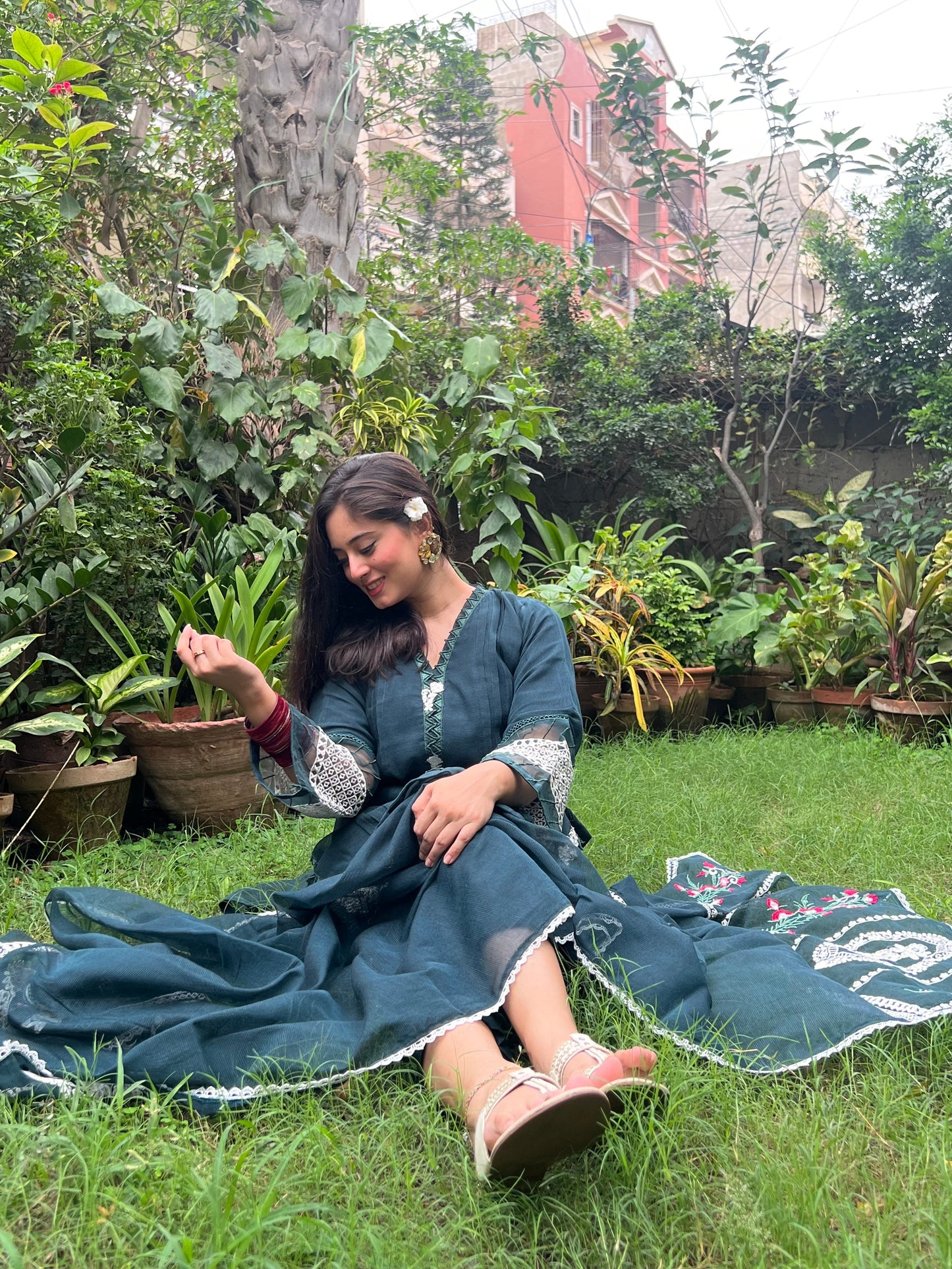 Fariyal Siddique x Wearza Premium KhaddI Net 2024