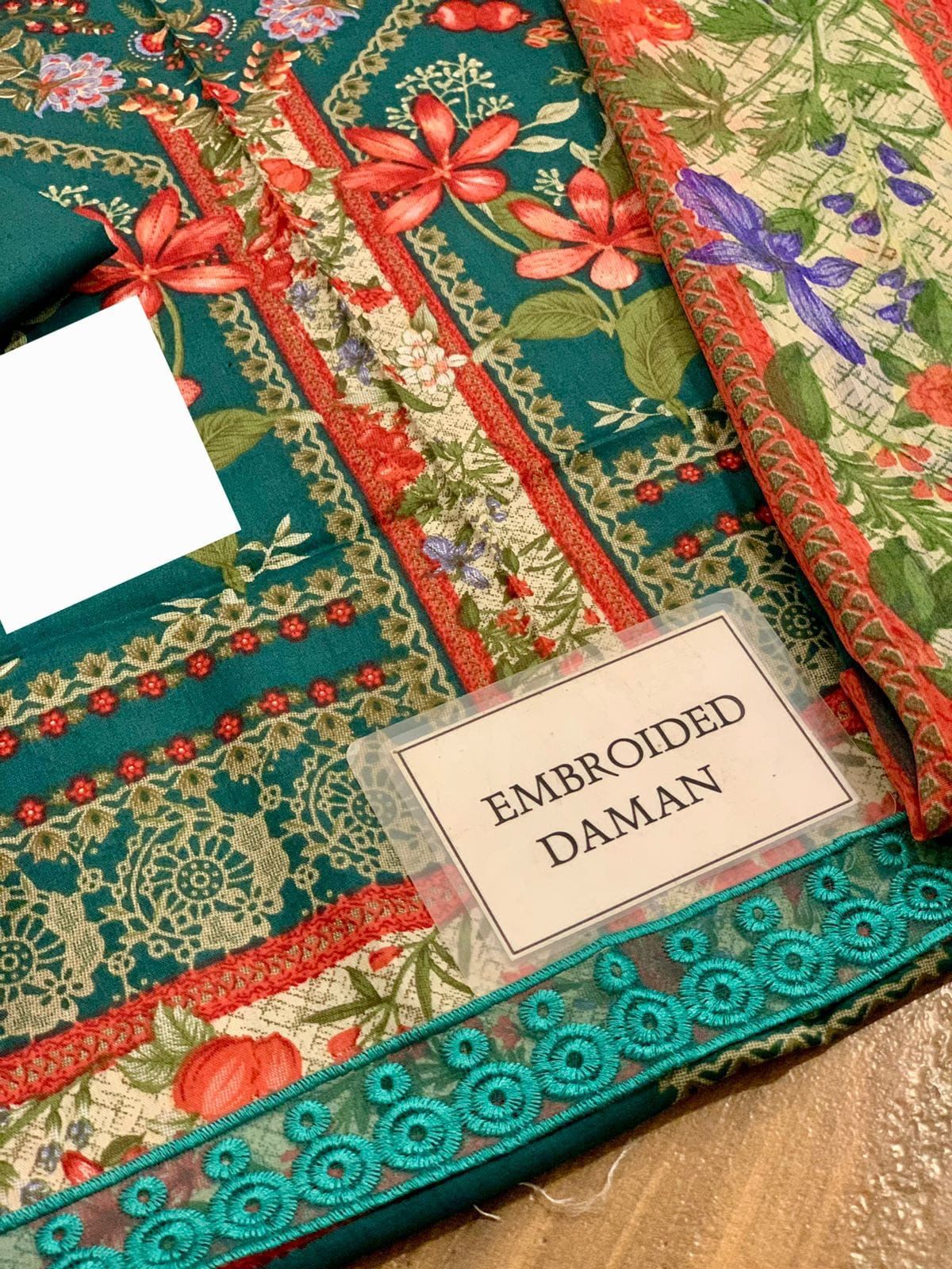 Maria b M Print  Wz=775 3 Pcs Premium Pure Lawn With Chiffon Dupatta 2025