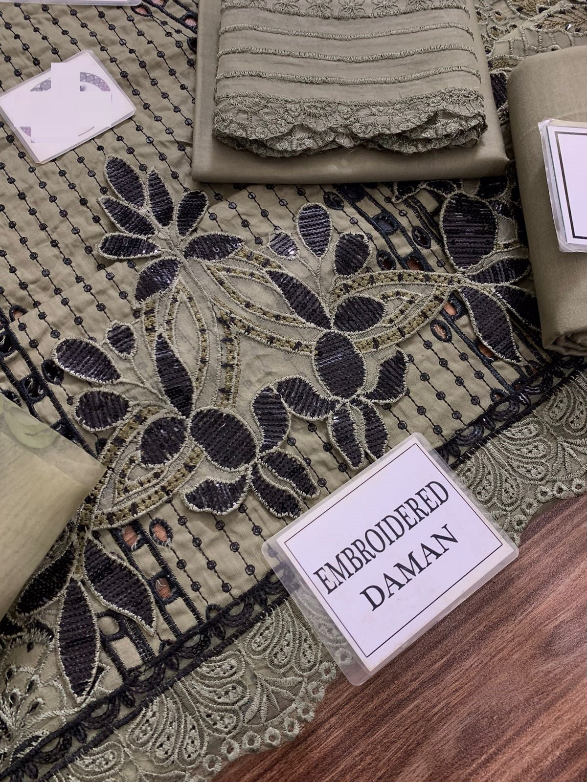 Maria b Wz=019 Luxury Chikankari Festive Emb With Organza Duppata 25
