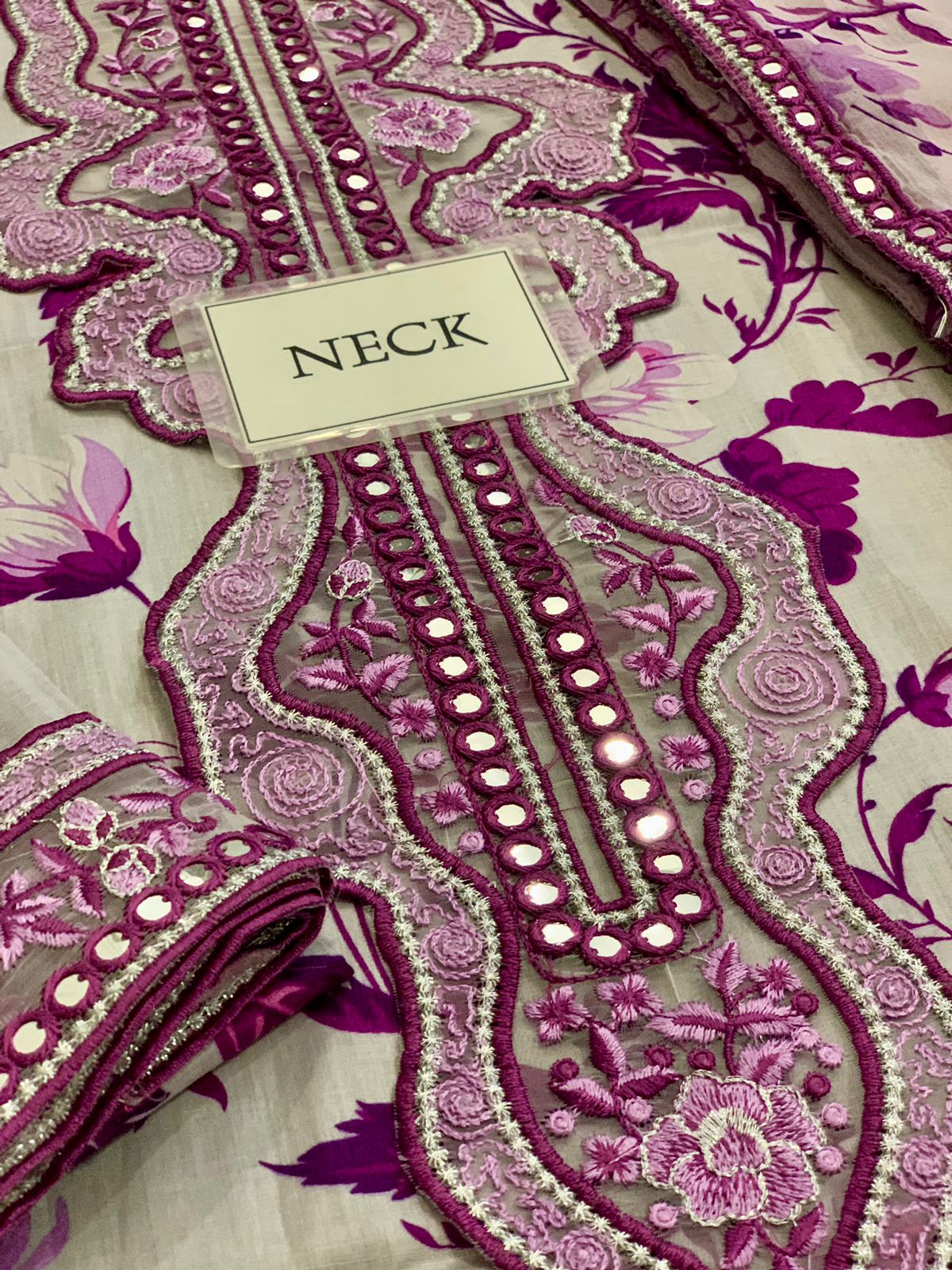 Aneela’s Hit Code Wz-039 Premium Pure Luxury Lawn Emb With  Chiffon Emb Duppata 25