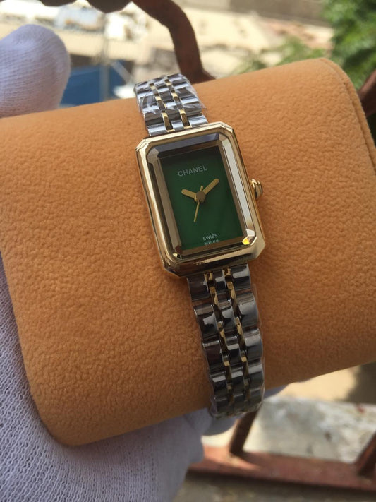 Chanel Brand Woman's Beautiful Watch Most Trending 2025