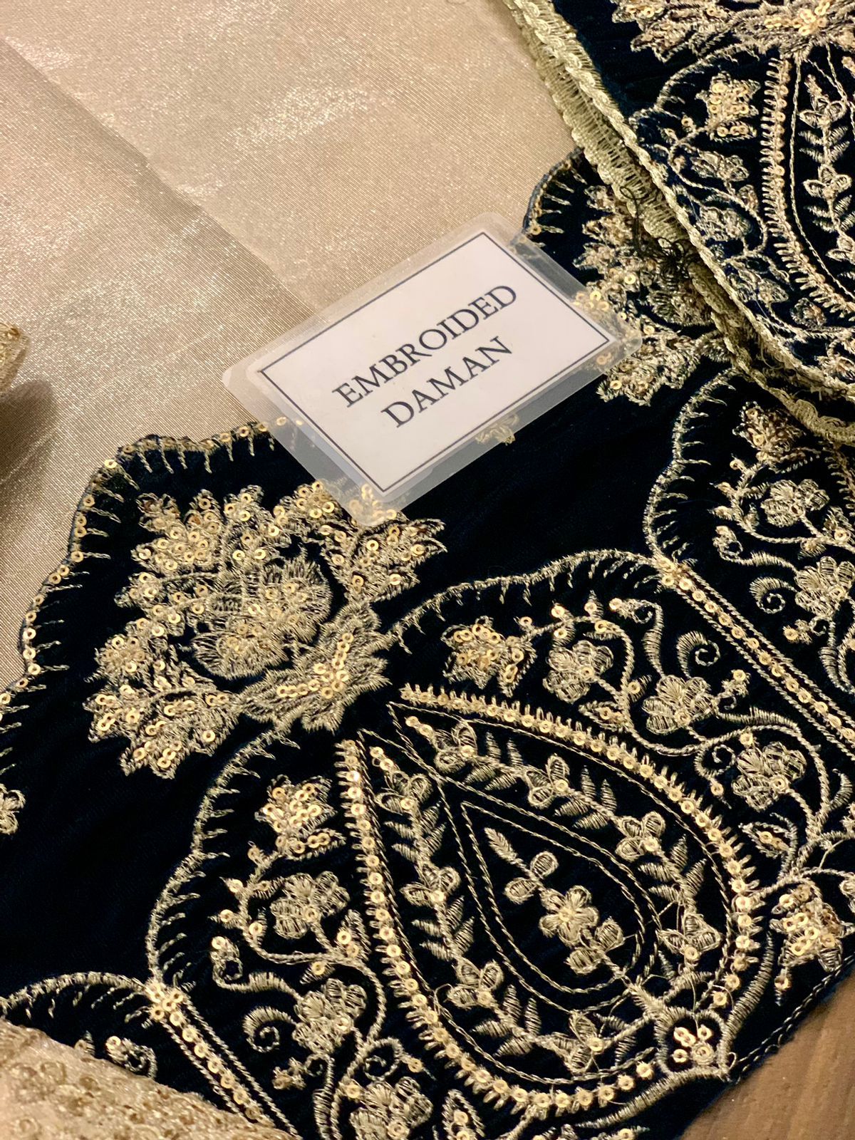 Zainab Chotani Mysoori / Brocade With Velvet Shawl Wedding & Party Wear 2025