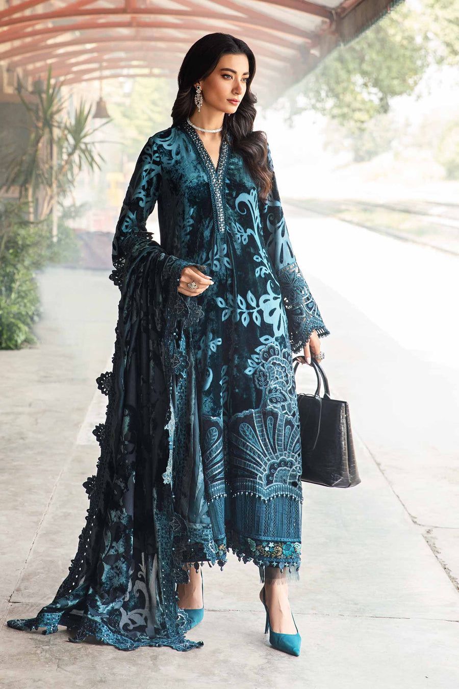 Black Zinc VElvet most Hit Dress 2025