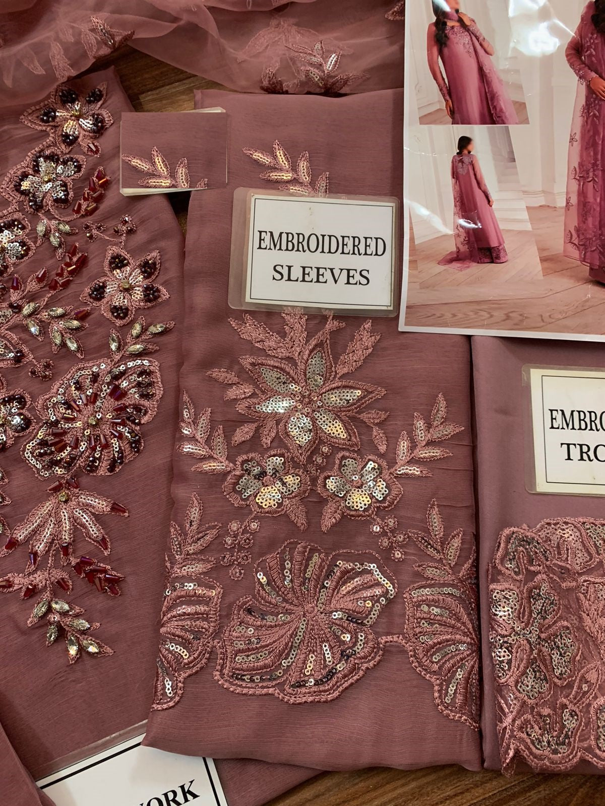 Iznik Wz-20 Cationic Chiffon Beautiful Dress 2025