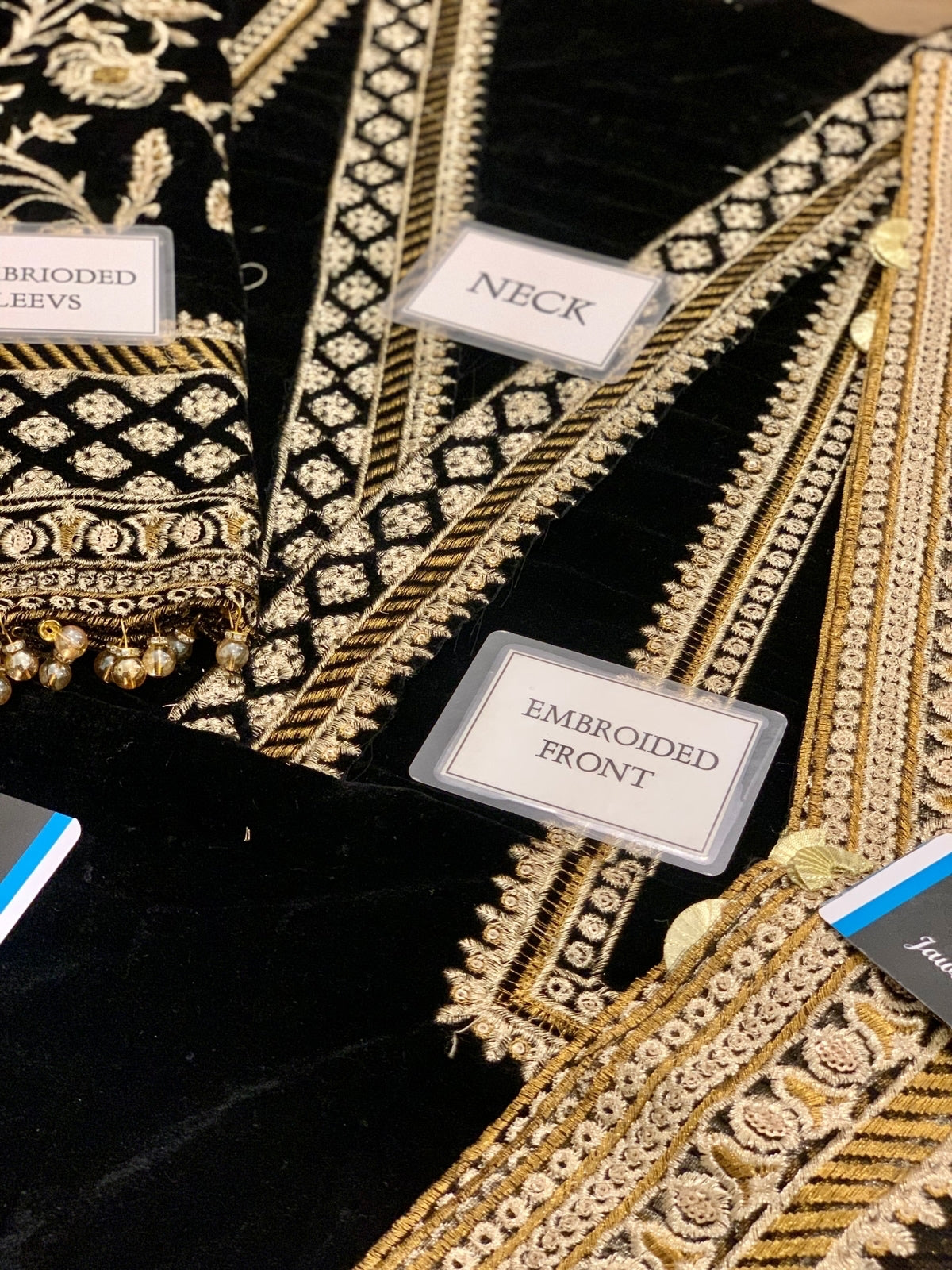 Anaya Wz-87 Black Beauty Velvet Dress 2025