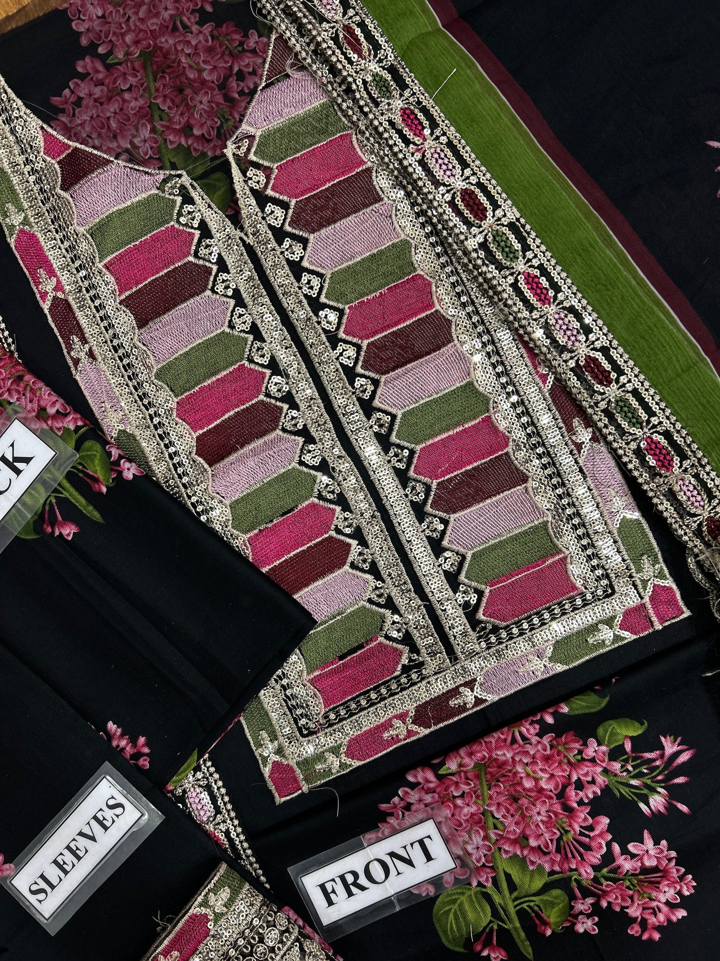 Sabyasachi Wz-093 Premium Pure Lawn Dress With Chiffon Emb Duppata 26