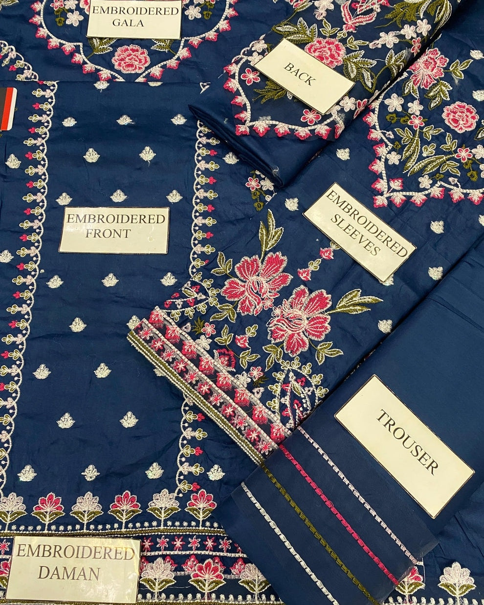 Sadaf Fahad Wz-03 Premium Pure Cotton Chikankari With Silk Emb Duppata 26