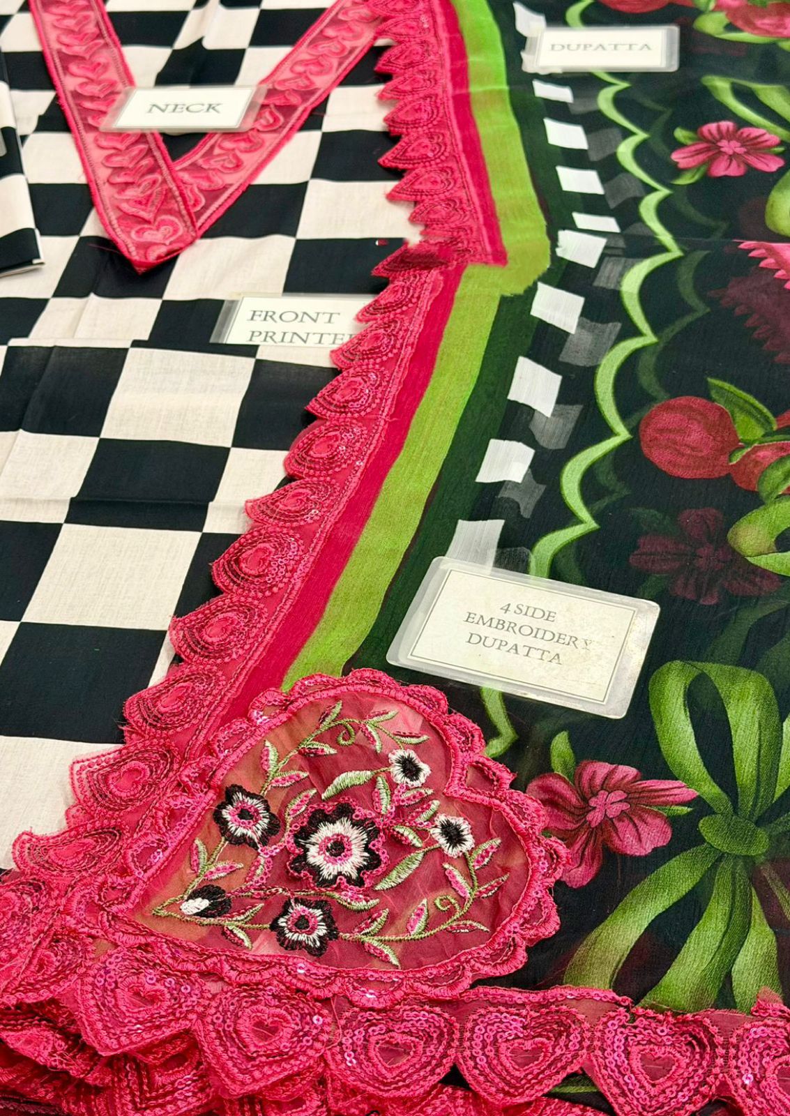 Maria B M Print Mpt-2906 B Premium Pure Lawn With Chiffon Emb Duppata 26