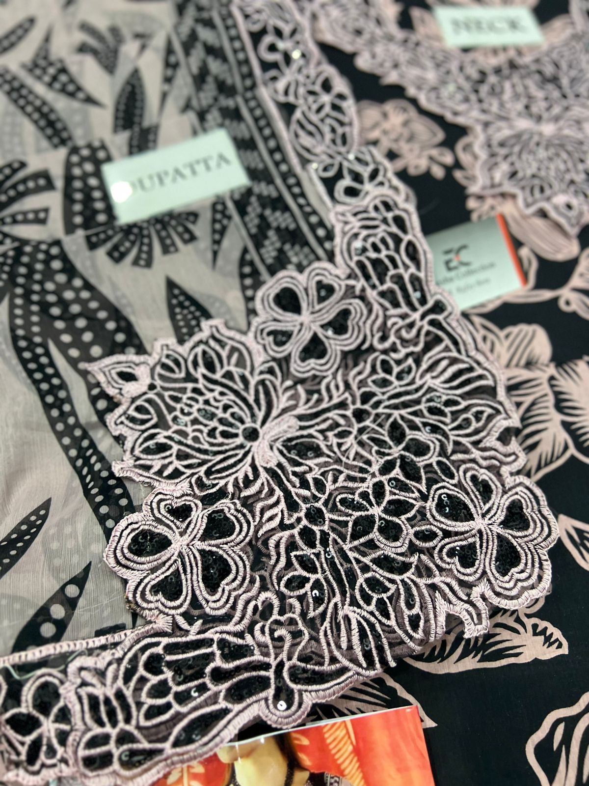 Nureh Np-465B Premium Pure Lawn With Chiffon Emb Duppata 26