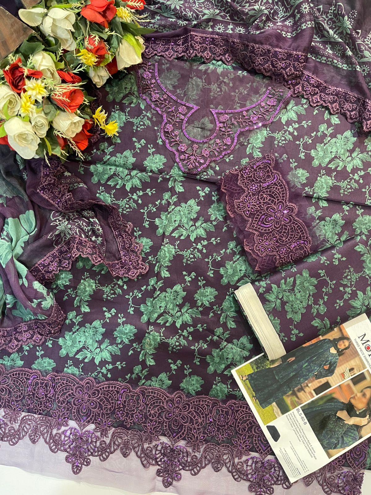 Mohagni A-297 Premium Pure Lawn With Chiffon Emb Duppata 26