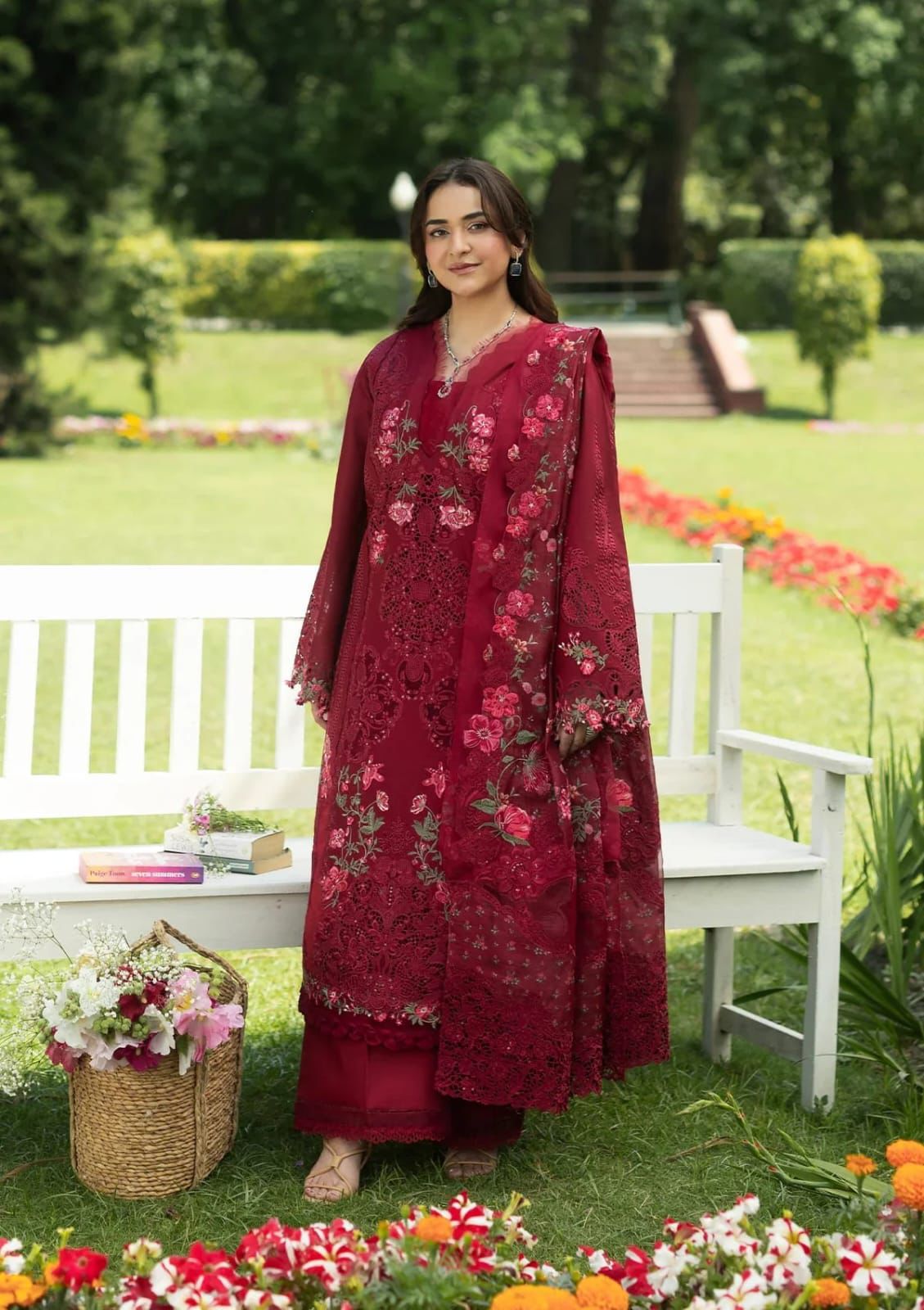 Elaf ELQ-4A Luxery premium Lawn With Silk Emb Duppatta 26