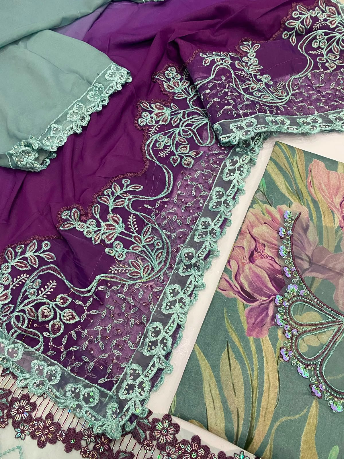 Nureh Luxury Premium Lawn Embroidery With Tie n Die Duppata 26