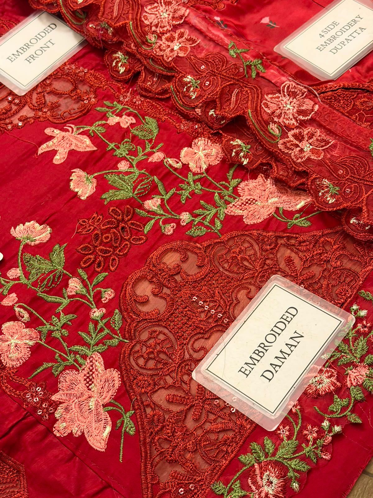 Elaf ELQ-4A Luxery premium Lawn With Silk Emb Duppatta 26