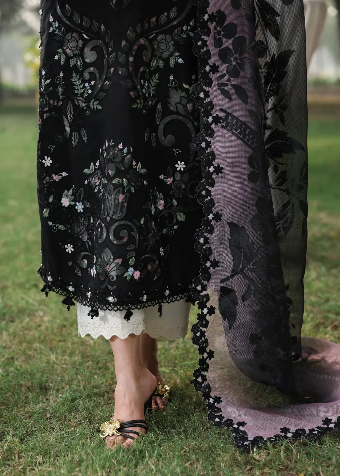 Sardina Wz-52 Black Beauty Premium Pure Chikankari Lawn With Khaadi Net Duppata 26
